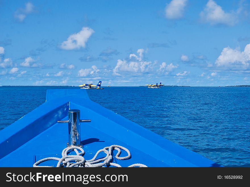 Horizon of Indian ocean in Maldives in sunny day
