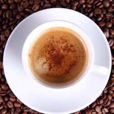 Cup Of Coffee And Coffee Beans Royalty Free Stock Images Cup Of Coffee And Coffee Beans Royalty Free Stock Images