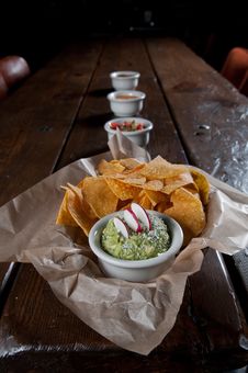 Tortilla Chips With Fresh Guacamole Royalty Free Stock Photos Tortilla Chips With Fresh Guacamole Royalty Free Stock Photos