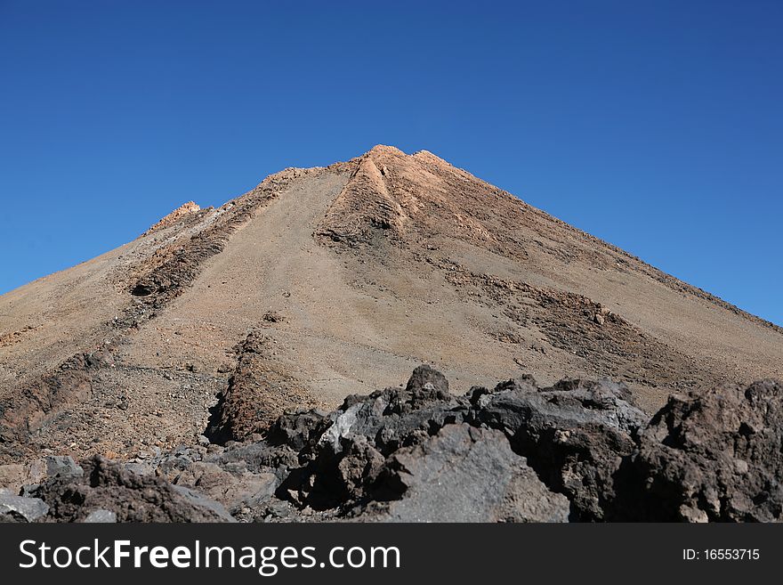 The highest mountain in Spain - volcano El Teide