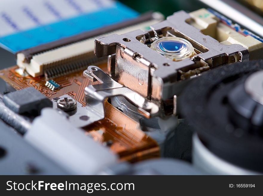 Internal workings of an optical drive unit. Shalloe depth of field. Internal workings of an optical drive unit. Shalloe depth of field.