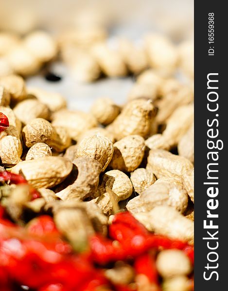 Peanuts and chili under the sunshine, Drying Grain