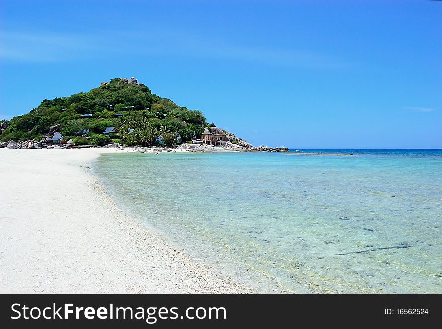 Beautiful beach on the island Nang Yuan. Thailand. Beautiful beach on the island Nang Yuan. Thailand