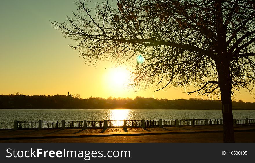 Enjoy the most romantic sunset on the Volga