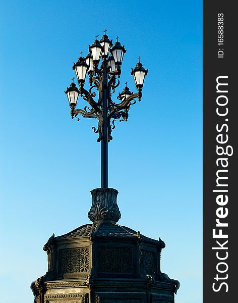 Cast iron street lamp