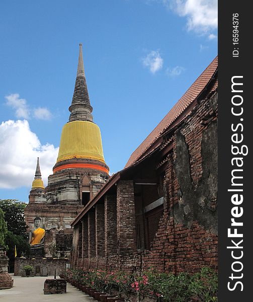 Wat Yai Chai Mongkol Temple , Ayuttaya Thailand