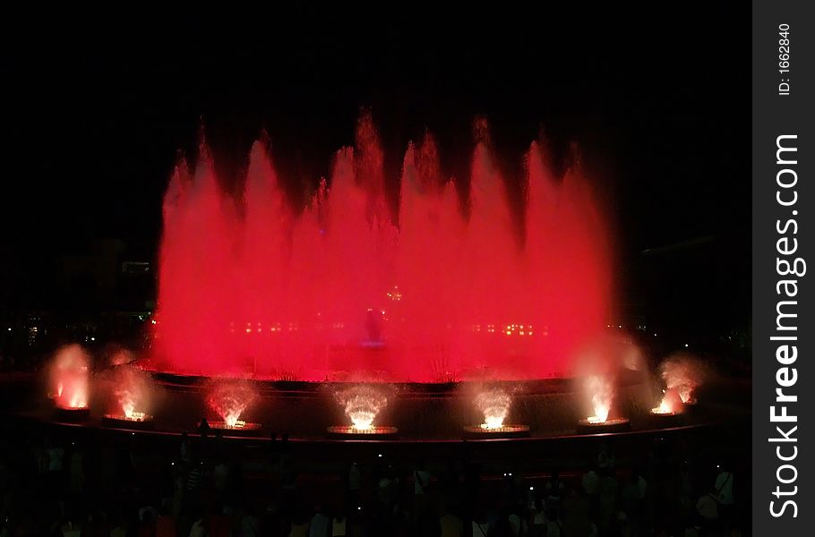 Montjuic (magic) fountain in Barcelona 3