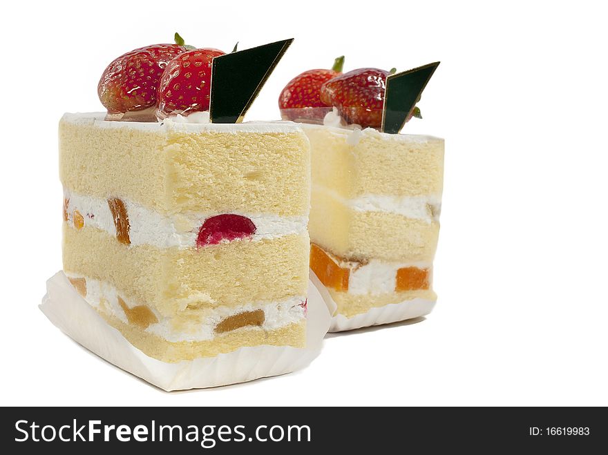 Fresh Strawberry Flavor Vanilla Cake. Fresh Strawberry Flavor Vanilla Cake