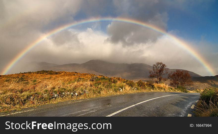 Beautifull full rainbow in ireland