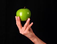 Female Hand Holding A Green Apple Royalty Free Stock Photos Female Hand Holding A Green Apple Royalty Free Stock Photos