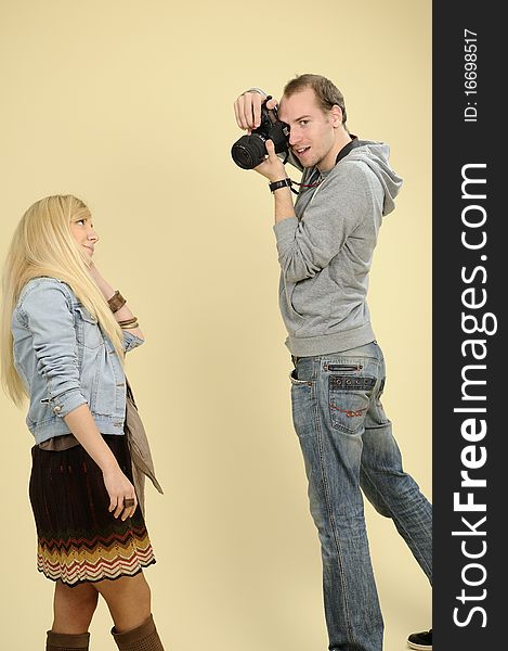 photographer working with girl