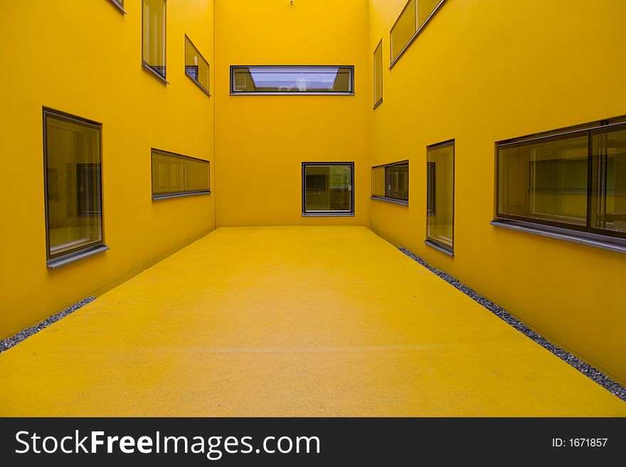 Animal hospital in Switzerland uses colored rooms between operating rooms to sooth animals in surgery. Animal hospital in Switzerland uses colored rooms between operating rooms to sooth animals in surgery.