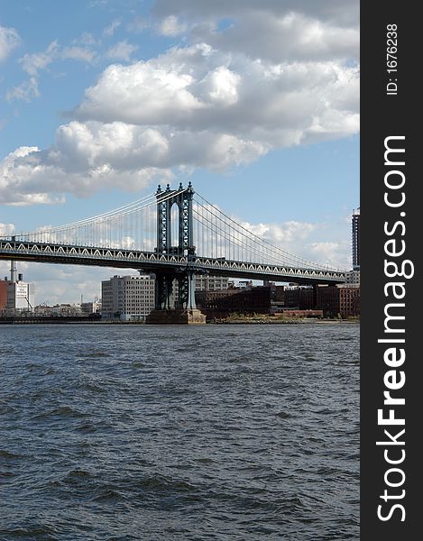 Manhattan bridge in new york city