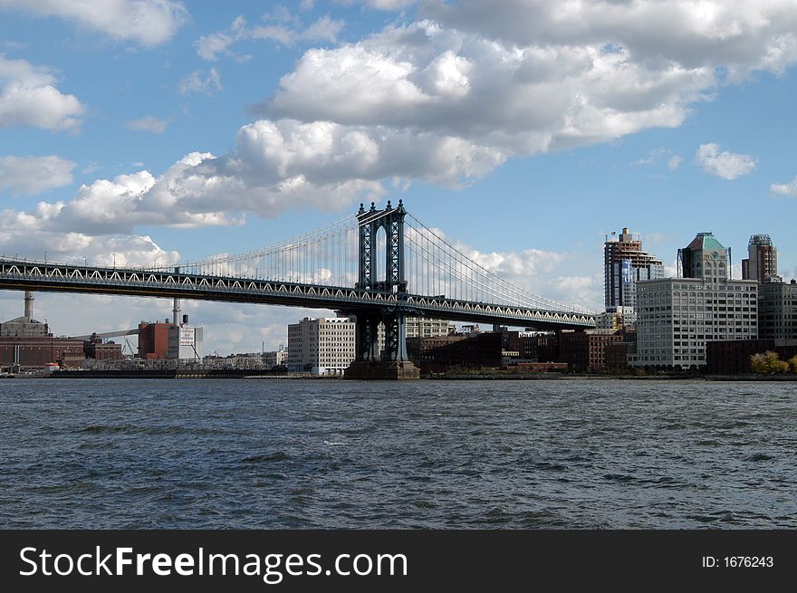 Manhattan bridge in new york city