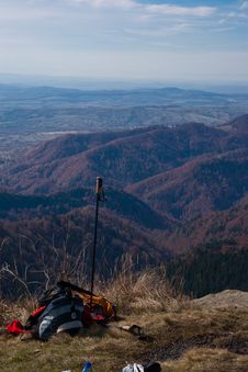 Backpack On Mountain Top Royalty Free Stock Photography