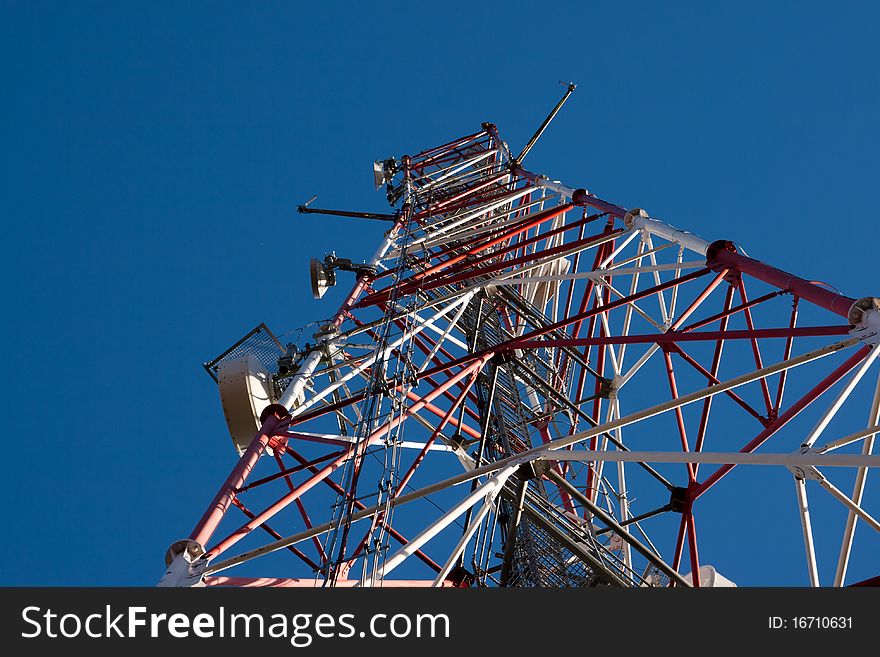 Comunication antenna against blue sky