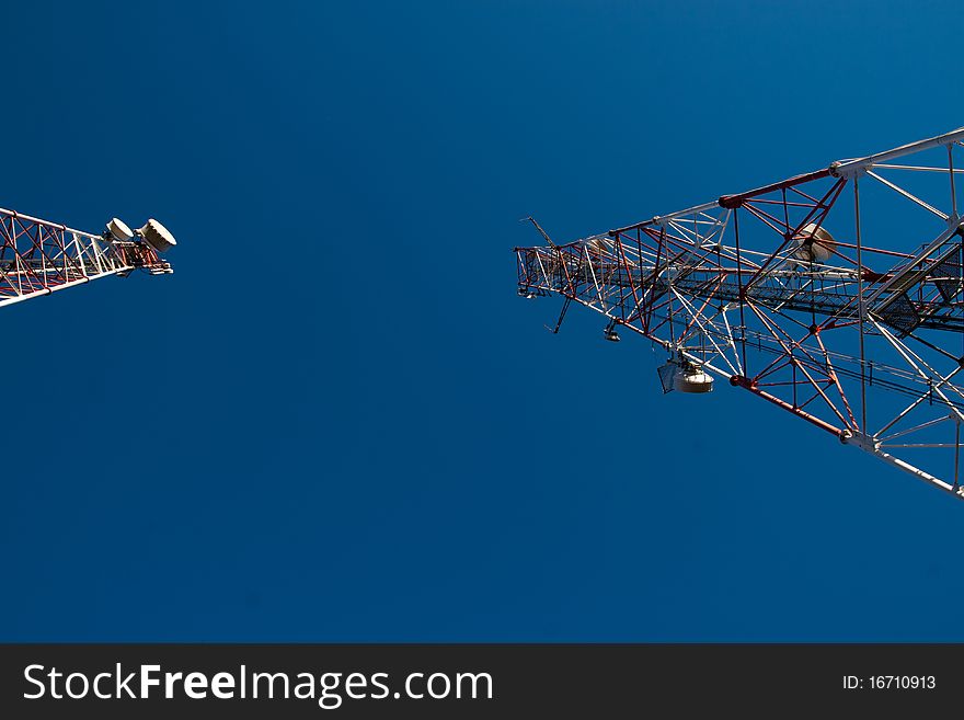 Comunication antenna against blue sky