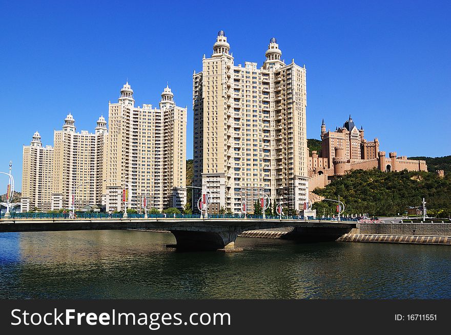 Dalian is a famous tourist city, Dalian is one of the most beautiful city in China. Dalian is a famous tourist city, Dalian is one of the most beautiful city in China.