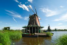 Windmill Landscape Royalty Free Stock Photos Windmill Landscape Royalty Free Stock Photos