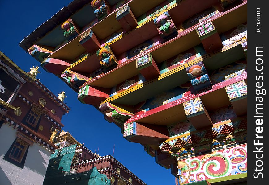 There is lama temple in Shangri-La