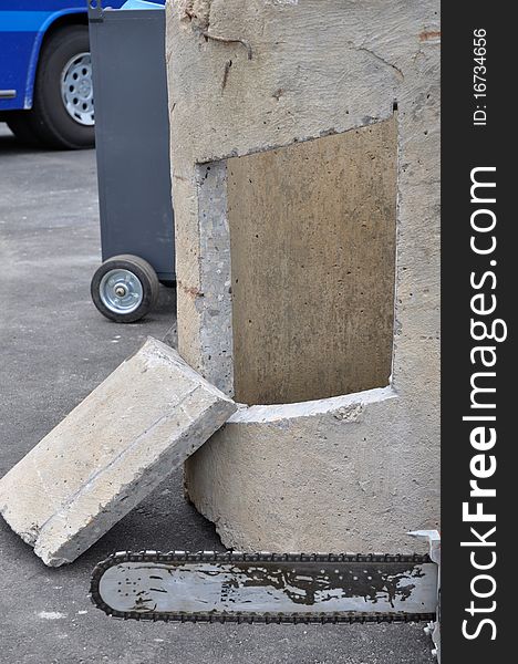 Conception: even concrete you can cut. Conception: even concrete you can cut