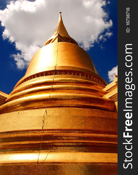 The Main Golden Stupa At Wat Pra Kaew