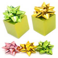 Gift And Ribbons Royalty Free Stock Photography Gift And Ribbons Royalty Free Stock Photography
