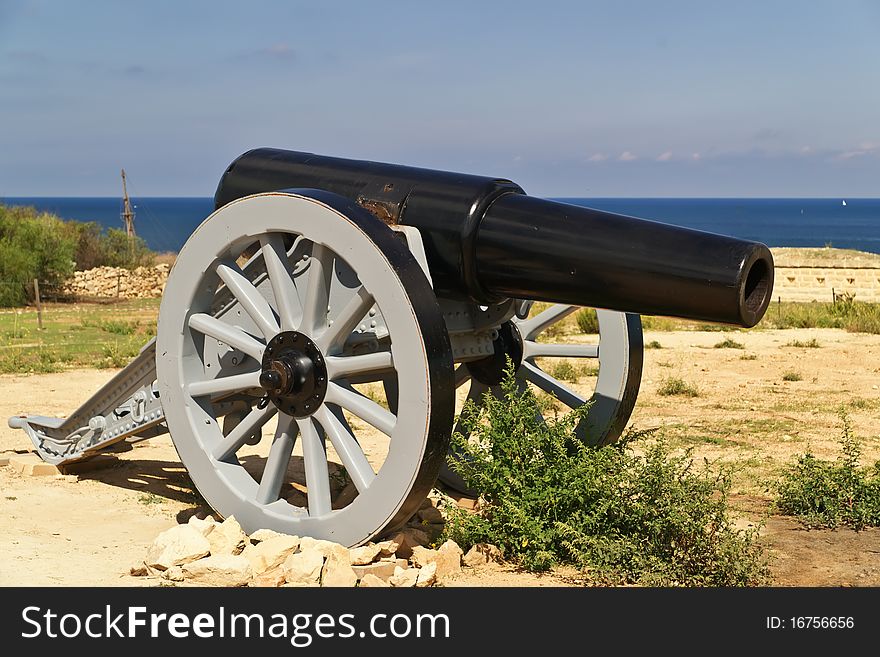 The old cannon in Rinella fort. Malta