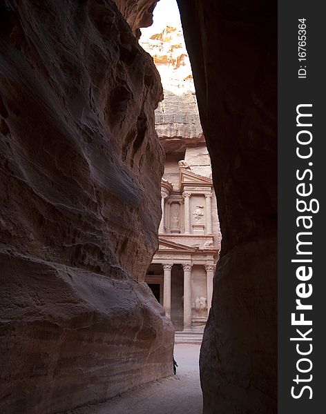 Petra's treasury seen from the Quirsh. Petra's treasury seen from the Quirsh