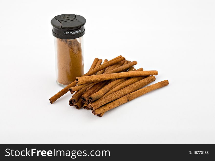 Close up of cinnamon sticks used for cooking and spiced drinks