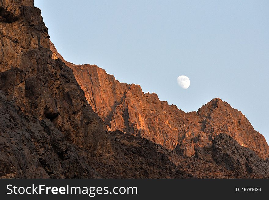 Moon ower mountains