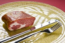 Raw Meat On A Plate Royalty Free Stock Images Raw Meat On A Plate Royalty Free Stock Images