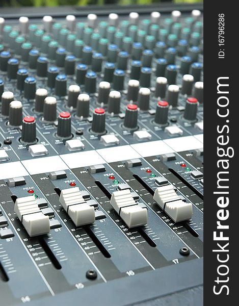 Sound mixer for entertainment studio