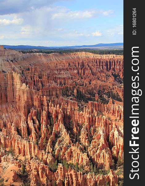 Sun shining on Bryce Canyon National Park. Sun shining on Bryce Canyon National Park