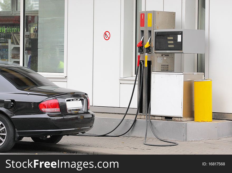 Car on the petrol pump