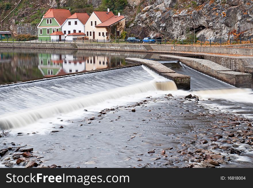 Weir In Cesky Krumlov