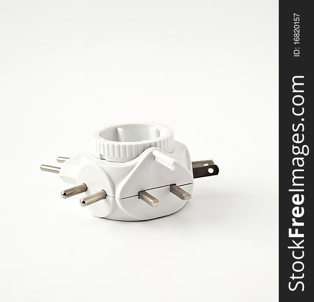 Universal Socket