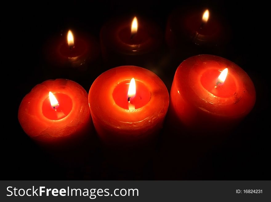 Red candels in the dark