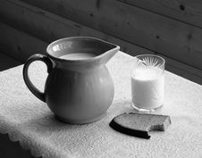 Milk And Bread (Black And White) Royalty Free Stock Image Milk And Bread (Black And White) Royalty Free Stock Image