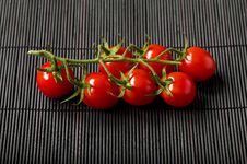 Cherry Tomatoes On Bamboo Rag Stock Photography Cherry Tomatoes On Bamboo Rag Stock Photography