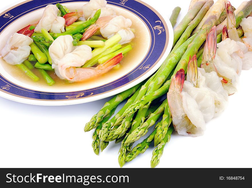 Stir Fired Asparagus and shrimps with Oyster Sauce.
