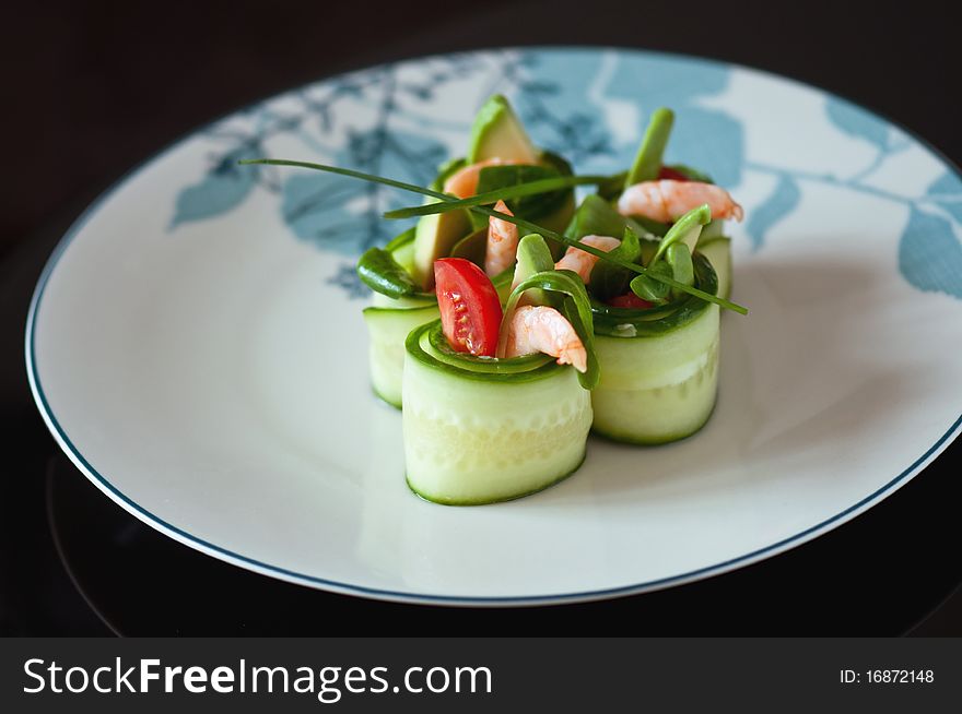 Delicious low-fat food. Cucumber and prawn rolls