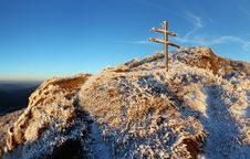 A Frosty Sunset In Mountains With Cross Stock Photography A Frosty Sunset In Mountains With Cross Stock Photography