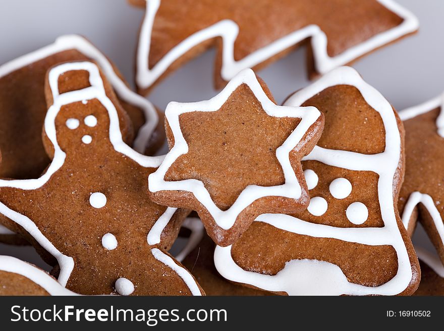 Handmade gingerbread cookies, diferent pieces