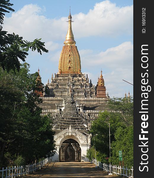 The Annanda temple in Pagan, Myanmar. The Annanda temple in Pagan, Myanmar