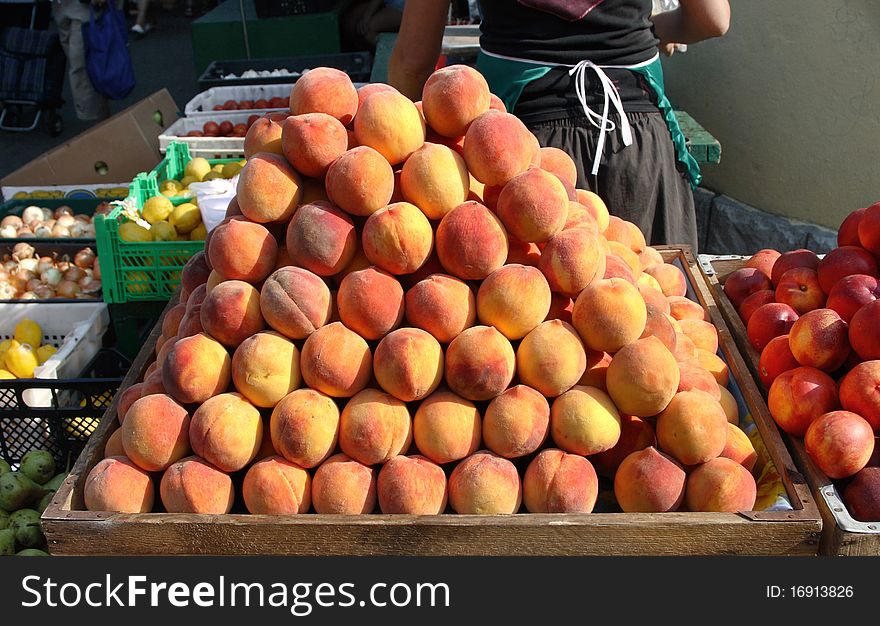 Juicy, fresh peaches are on the table