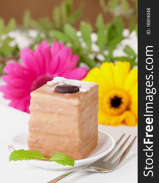 Petit four with coffee cream