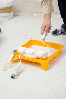 Hand Dipping Paint Roller Stock Photography Hand Dipping Paint Roller Stock Photography