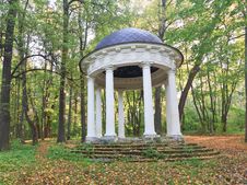 Classical Summerhouse Royalty Free Stock Photos Classical Summerhouse Royalty Free Stock Photos