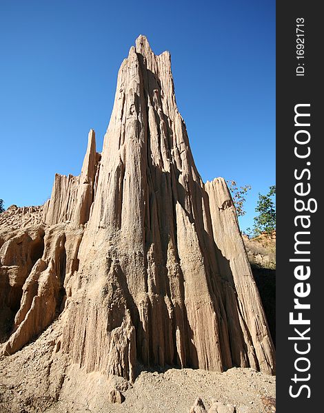 The pillar of the soil is called Sao Din Na Noi. Located in Sri Nan national park, northern of Thailand.